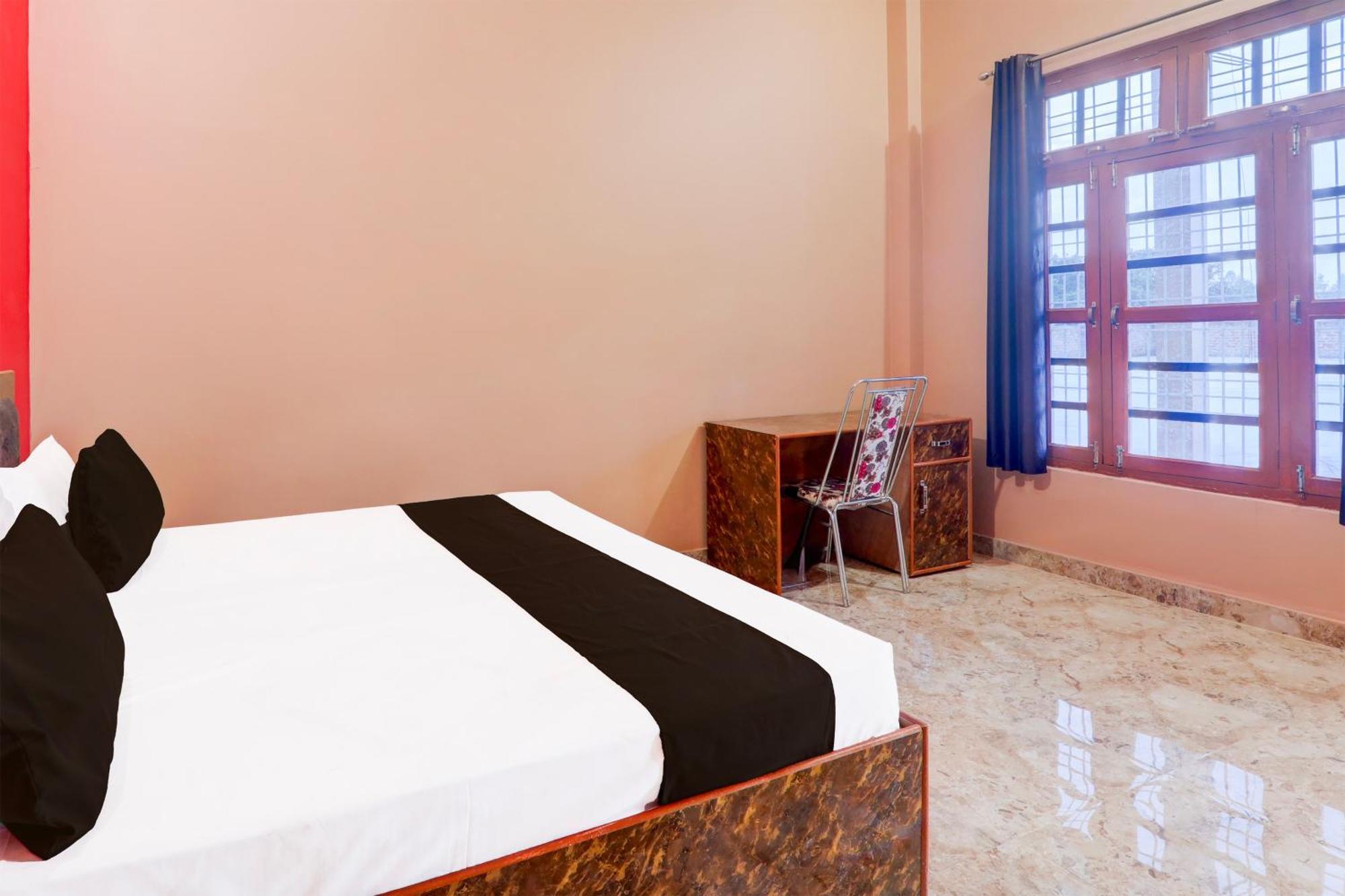 Hotel O Kashvi Hotel Sitapur  Esterno foto